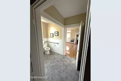 1004 Tarboro Street W, Wilson, NC 27893 - Photo 14