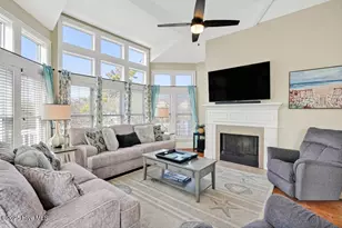 103 SE 74th St, Oak Island, NC 28465 - Photo 6