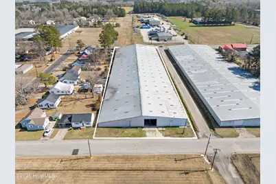211 S Canal Street, Whiteville, NC 28472 - Photo 8