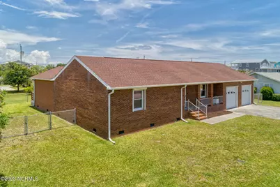 116 Myrtle Avenue, Kure Beach, NC 28449 - Photo 2