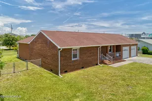 116 Myrtle Ave, Kure Beach, NC 28449 - Photo 2