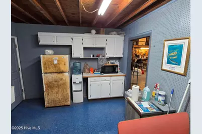 213 US 70 W, Havelock, NC 28532 - Photo 14
