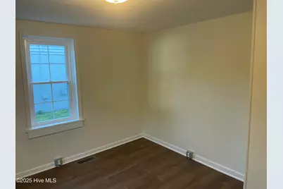 2214 Banks Lane E, Wilson, NC 27893 - Photo 8