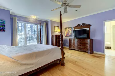 613 Clarendon Avenue, Carolina Beach, NC 28428 - Photo 14