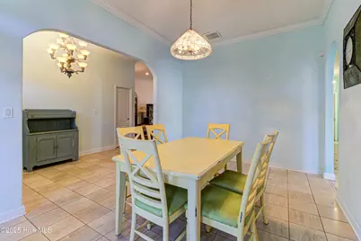 613 Clarendon Avenue, Carolina Beach, NC 28428 - Photo 10