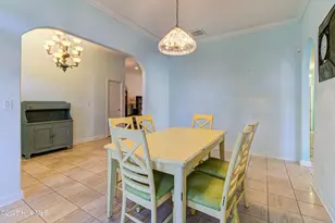 613 Clarendon Ave, Carolina Beach, NC 28428 - Photo 10
