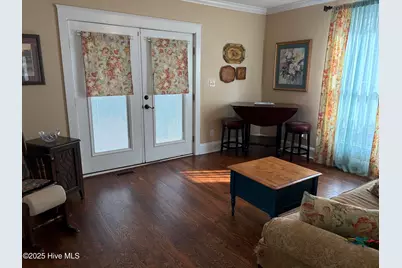 1418 Spencer Avenue, New Bern, NC 28560 - Photo 8