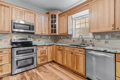 331 NE 49th Street, Oak Island, NC 28465 - Photo 12