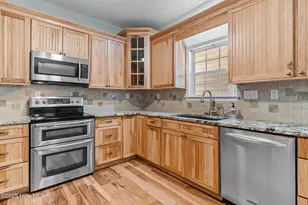331 NE 49th St, Oak Island, NC 28465 - Photo 12