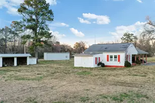 110 W Church St, Kelford, NC 27847 - Photo 4
