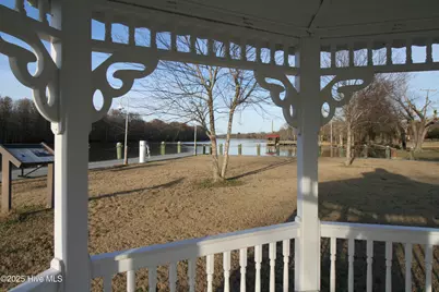 115 E Water Street, Plymouth, NC 27962 - Photo 10