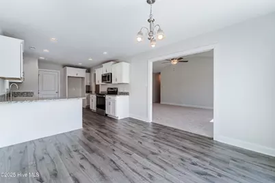 903 Miranda Court, Jacksonville, NC 28546 - Photo 8
