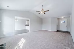 903 Miranda Ct, Jacksonville, NC 28546 - Photo 4