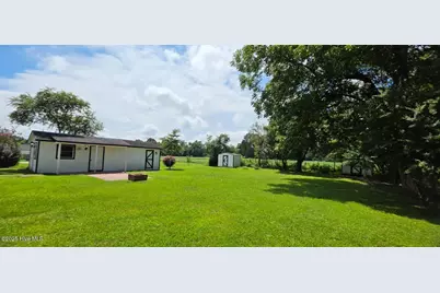 225 N Church Street, Conway, NC 27820 - Photo 32