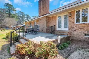 320 Pinecrest Dr, Chadbourn, NC 28431 - Photo 10
