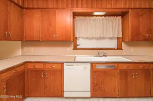 100 S Pineview Ave, Goldsboro, NC 27530 - Photo 10