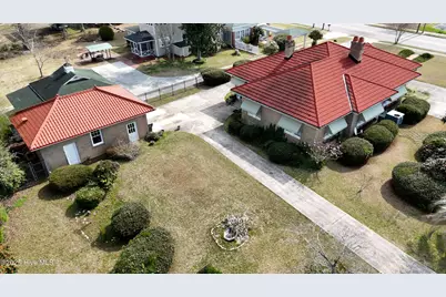 425 S Main Street, Bladenboro, NC 28320 - Photo 6