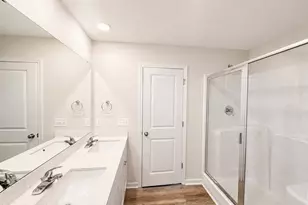 8 W Emily Gardens Dr, Selma, NC 27576 - Photo 18