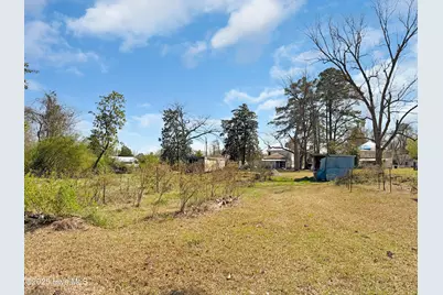 329 W Jones Street, Trenton, NC 28585 - Photo 18