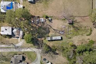 329 W Jones St, Trenton, NC 28585 - Photo 20