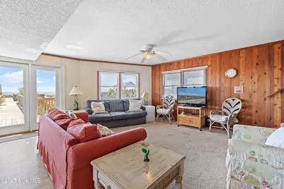 1097 Ocean Boulevard W, Holden Beach, NC 28462 - Photo 18