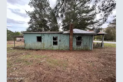 18345 Airbase Road, Laurinburg, NC 28352 - Photo 4