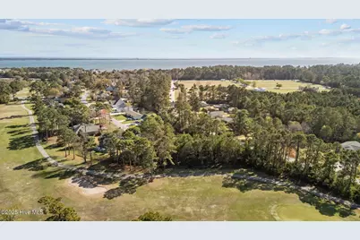 215 Oak Drive, Morehead City, NC 28557 - Photo 4