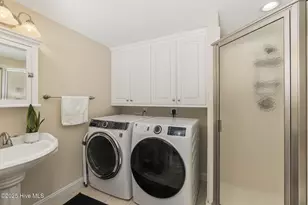 200 Shipwreck Ln, Emerald Isle, NC 28594 - Photo 56