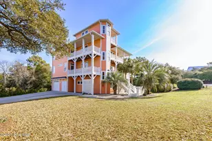 200 Shipwreck Ln, Emerald Isle, NC 28594 - Photo 10