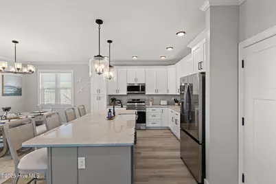 525 Sidbury Avenue, Topsail Beach, NC 28445 - Photo 20