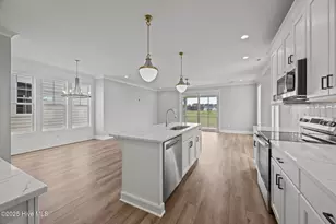 319 Taylorwood Dr, Beaufort, NC 28516 - Photo 10