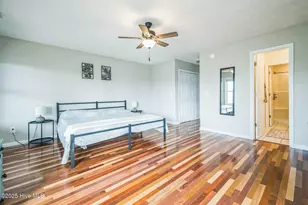 421 N New River Dr, Surf City, NC 28445 - Photo 10