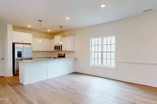 2025 Dartford Dr, Greenville, NC 27834 - Photo 4
