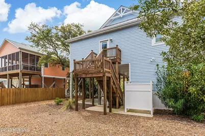 104 SE 70th Street, Oak Island, NC 28465 - Photo 36