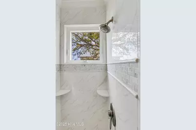104 SE 70th Street, Oak Island, NC 28465 - Photo 18
