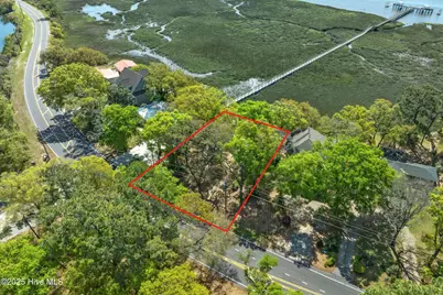 703 Shoreline Drive W, Sunset Beach, NC 28468 - Photo 8