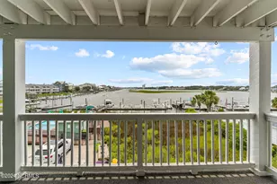 111 Florida Ave, Carolina Beach, NC 28428 - Photo 2