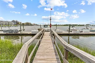 111 Florida Ave, Carolina Beach, NC 28428 - Photo 36