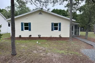 114 NW 14th St, Oak Island, NC 28465 - Photo 6
