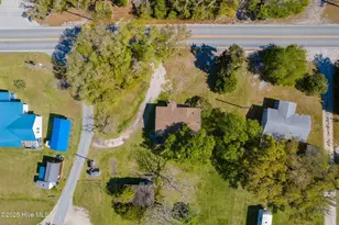 1072 Island Rd, Harkers Island, NC 28531 - Photo 4