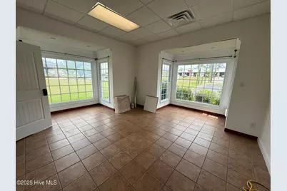 2599 Henderson Drive, Jacksonville, NC 28546 - Photo 4