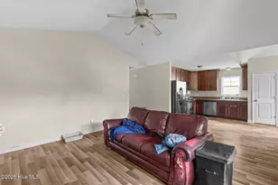 1272 Pickett Rd, Jacksonville, NC 28540 - Photo 10