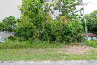 6800 Eastbrook Avenue SW, Ocean Isle Beach, NC 28469 - Photo 2