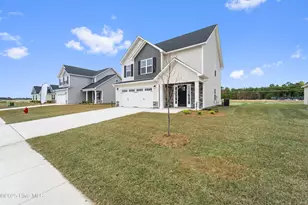 142 Sanctuary St, Jacksonville, NC 28546 - Photo 2
