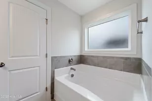 142 Sanctuary St, Jacksonville, NC 28546 - Photo 20