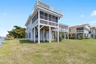 402 Dolphin St, Sunset Beach, NC 28468 - Photo 8