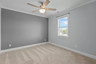 2311 Emerald Dr, Emerald Isle, NC 28594 - Photo 4