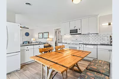 118 Seaside Street, Holden Beach, NC 28462 - Photo 22