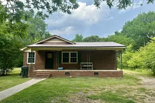449 E Jackson St, Rich Square, NC 27869 - Photo 1