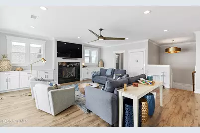 403 17th Street, Sunset Beach, NC 28468 - Photo 16